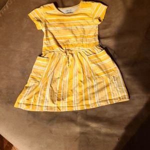 Girls dress